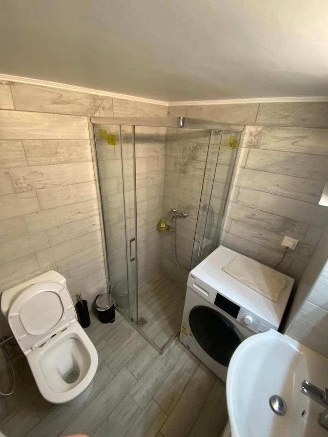 אתונה Lovely Apartment/1Bedroom Next To Metro מראה חיצוני תמונה